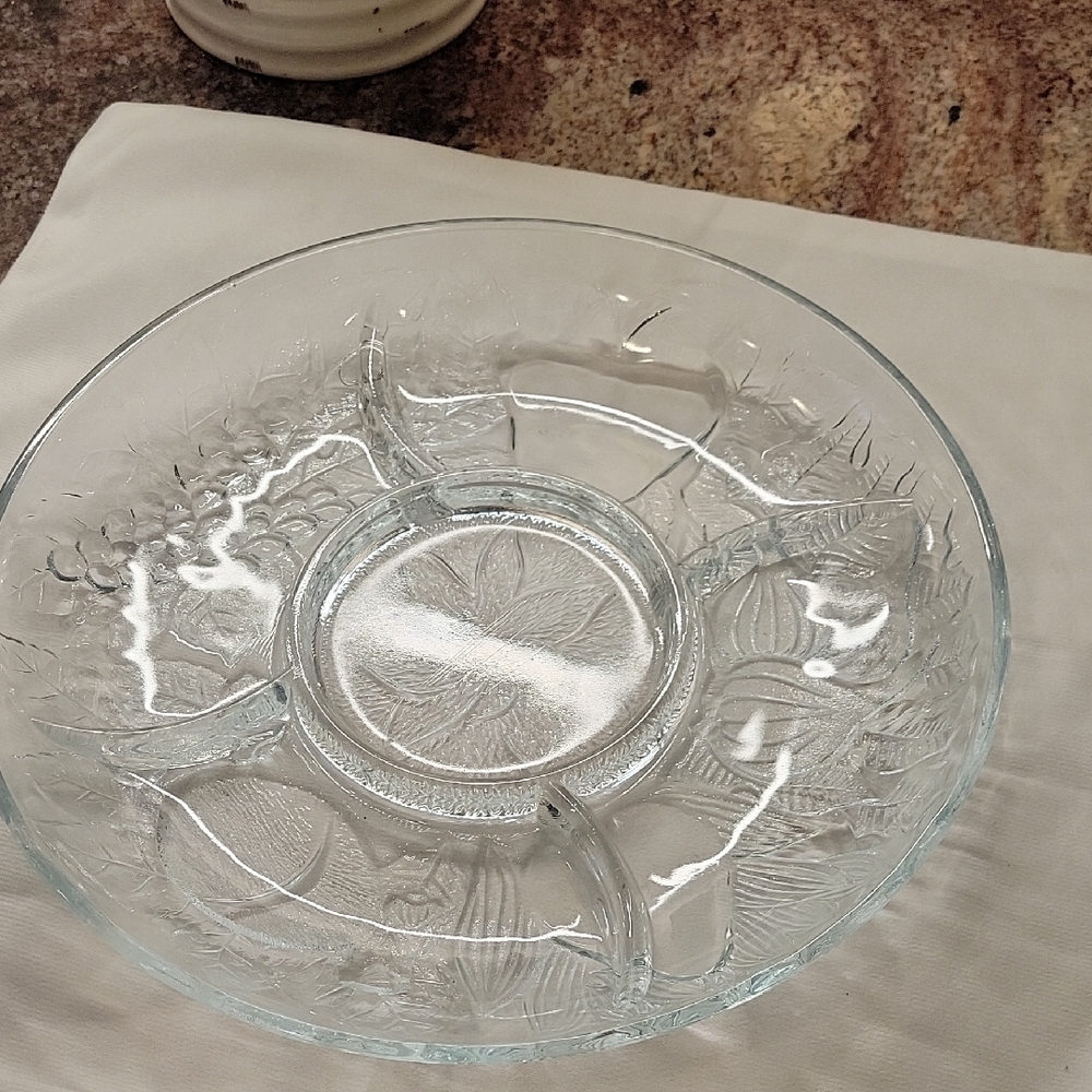Serveware Serving Relish Plate with Decorative Fruit Pattern